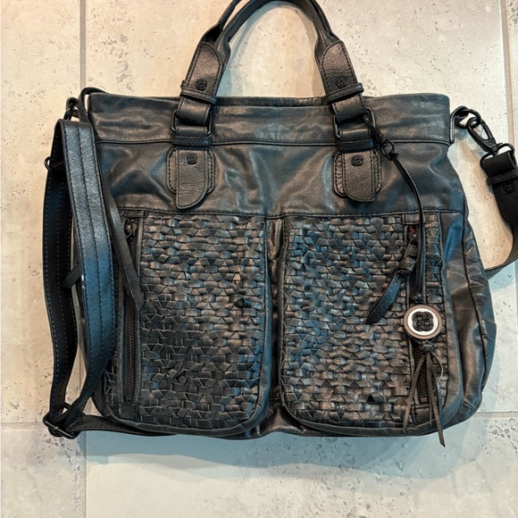 Elliott Lucca Stylish Black Leather Tote Bag - Picture 3 of 12